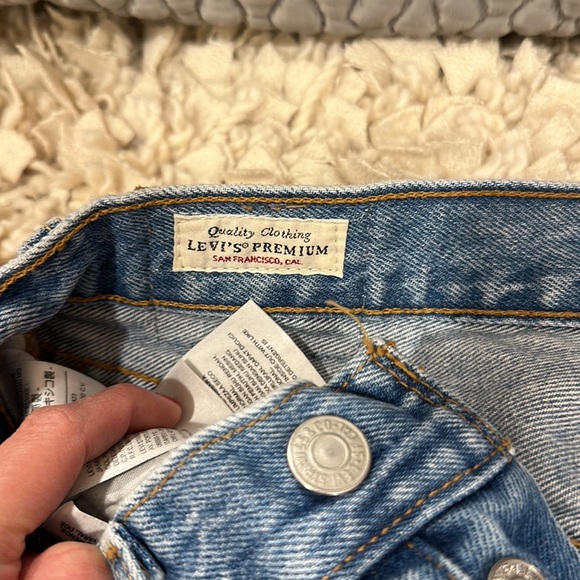 Levi premium denim size 25 - Picture 2 of 2